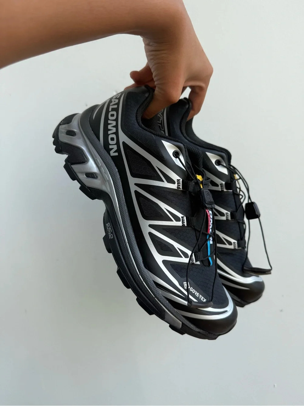 Salomon women’s xt